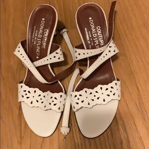 Donald J Pliner Couture white kitten heels, 1.5 inch, NEVER WORN, spring heels‍